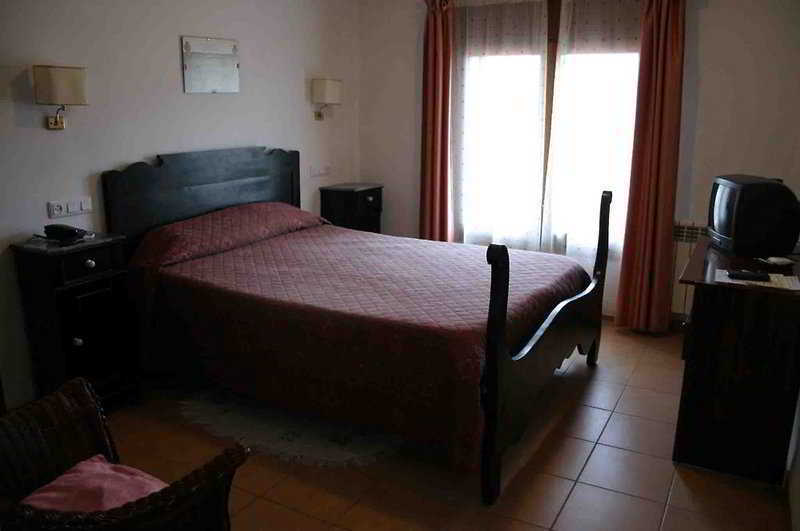 Hotel Fonda Siques Besalú Eksteriør bilde